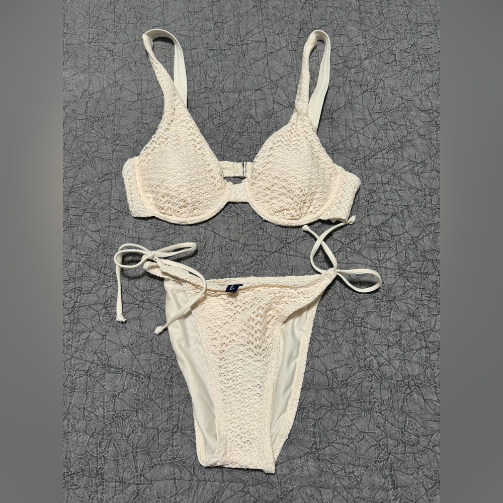 Splendid Crochet Bikini Set Demi Top String Bottom white cream Boho
